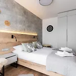 Apartment Grota *